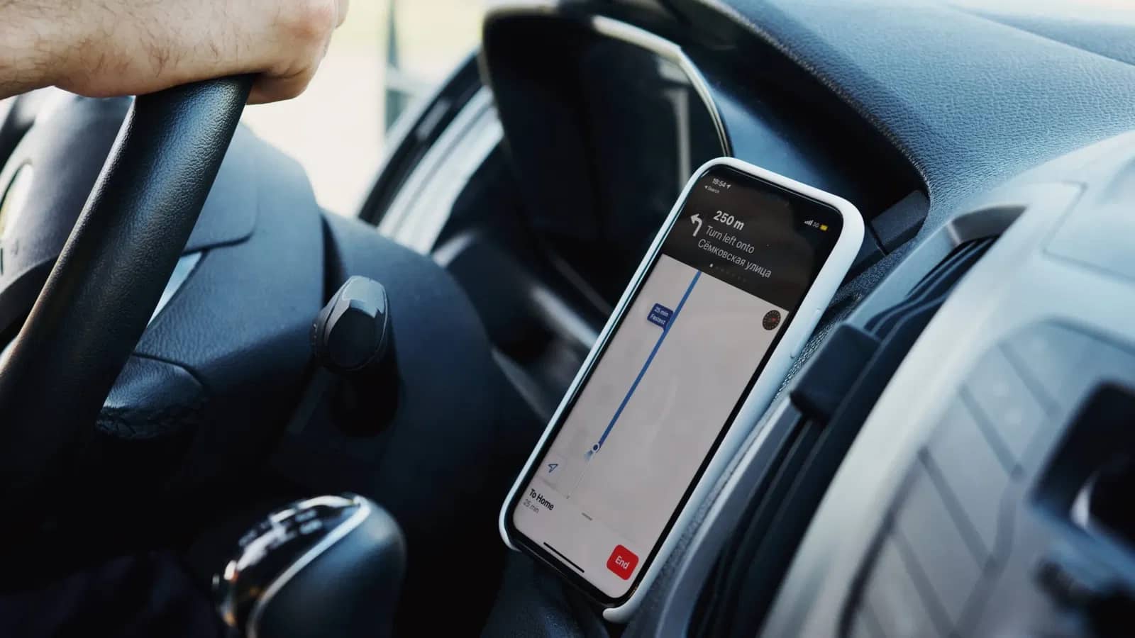 وزير النقل: توجه لشمول سائقي التطبيقات الذكية في الضمان الاجتماعي