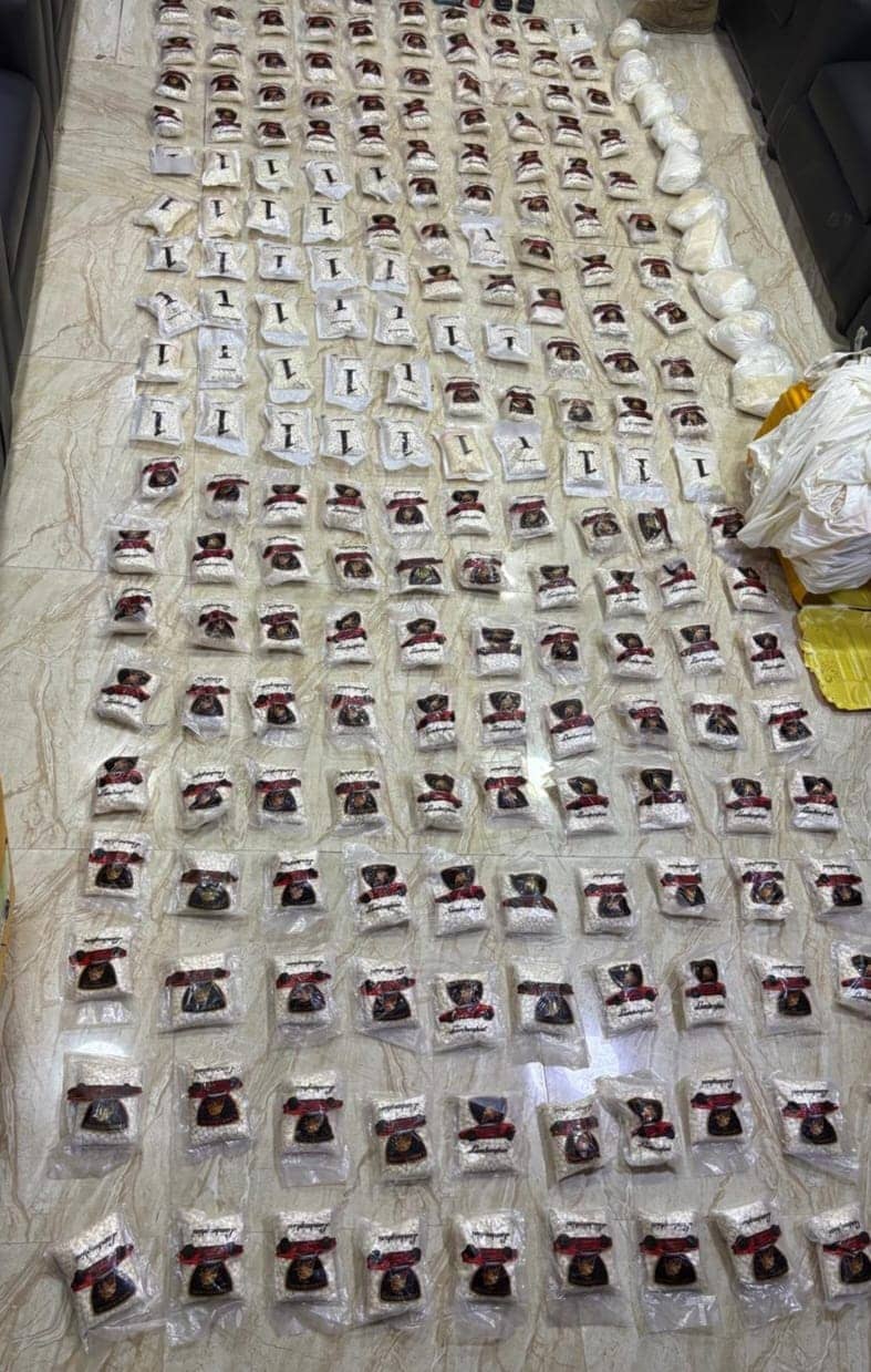 الجيش العربي: المنطقة العسكرية الشرقية تحبط محاولتي تهريب كمية كبيرة من المخدرات بوسطة بالونات