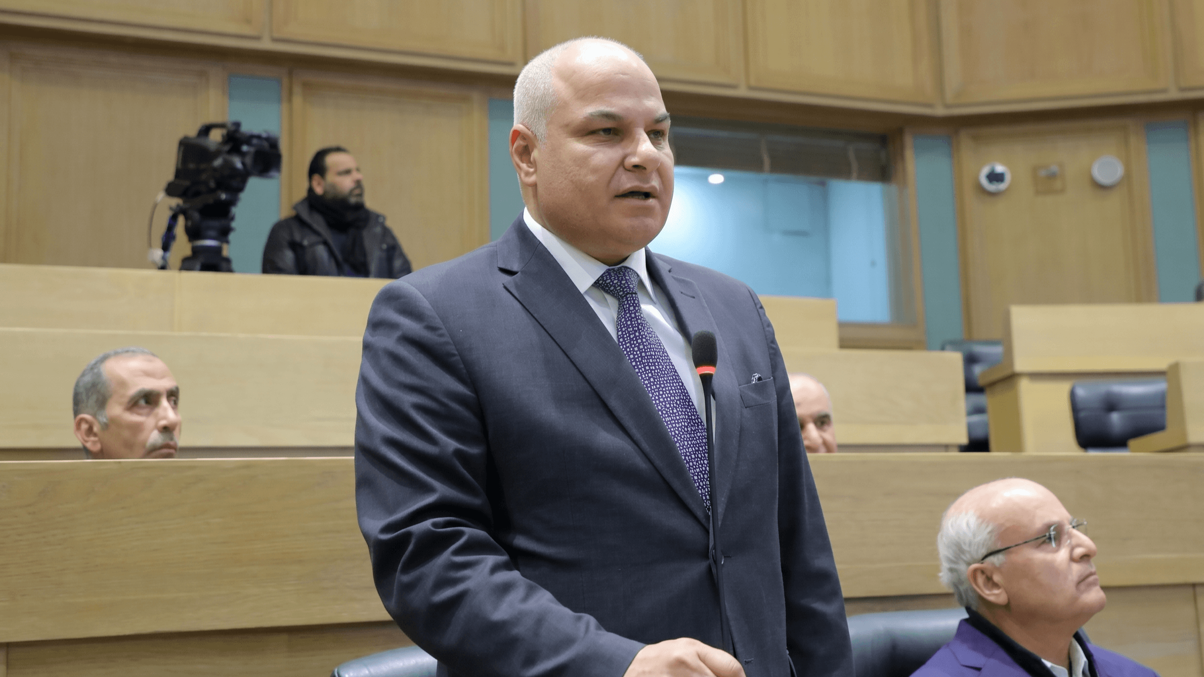 البكار: منح إعفاءات من الغرامات للعمالة الوافدة المخالفة