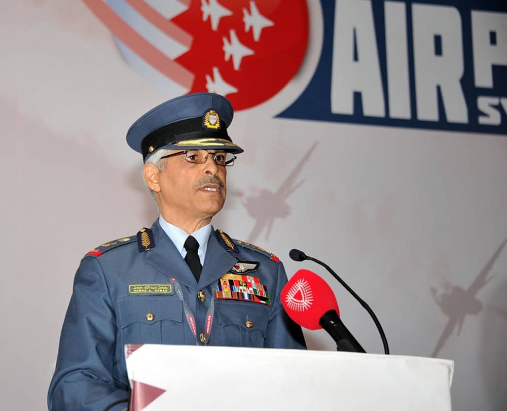 قائد سلاح الجو البحريني: انتهاك أجوائنا خط أحمر ونحتفظ بحق الرد في الزمان والمكان المناسبين