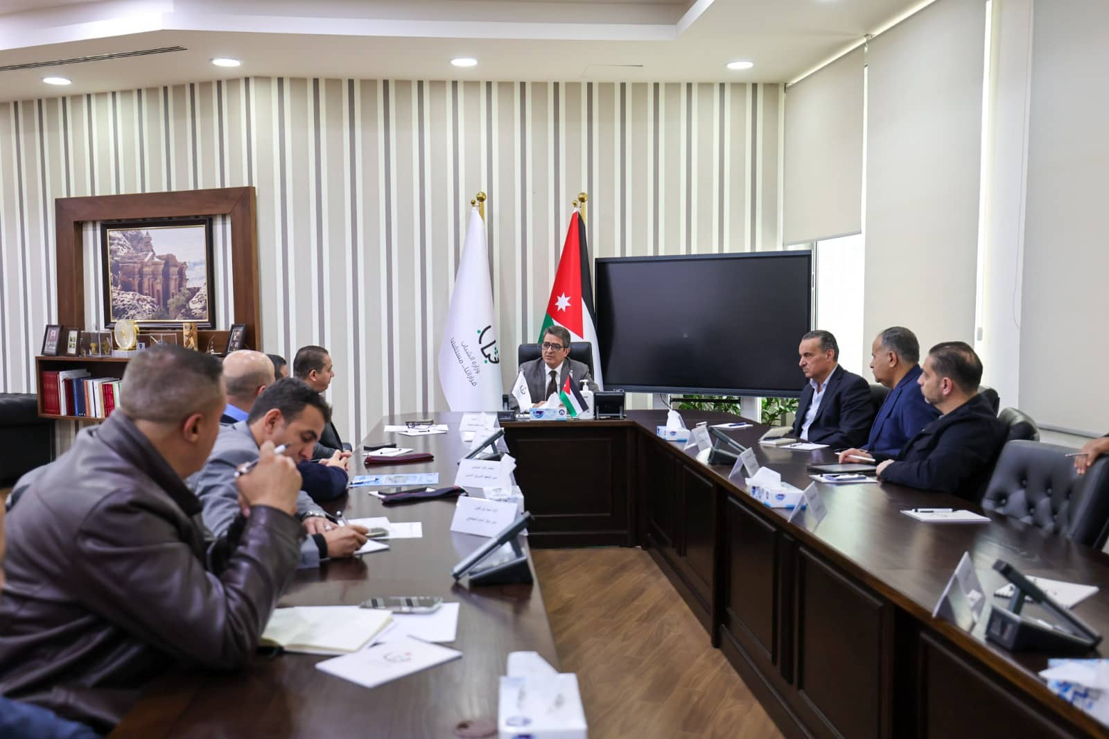 اجتماع تنسيقي يجمع وزارة الشباب ومديرية الأمن العام