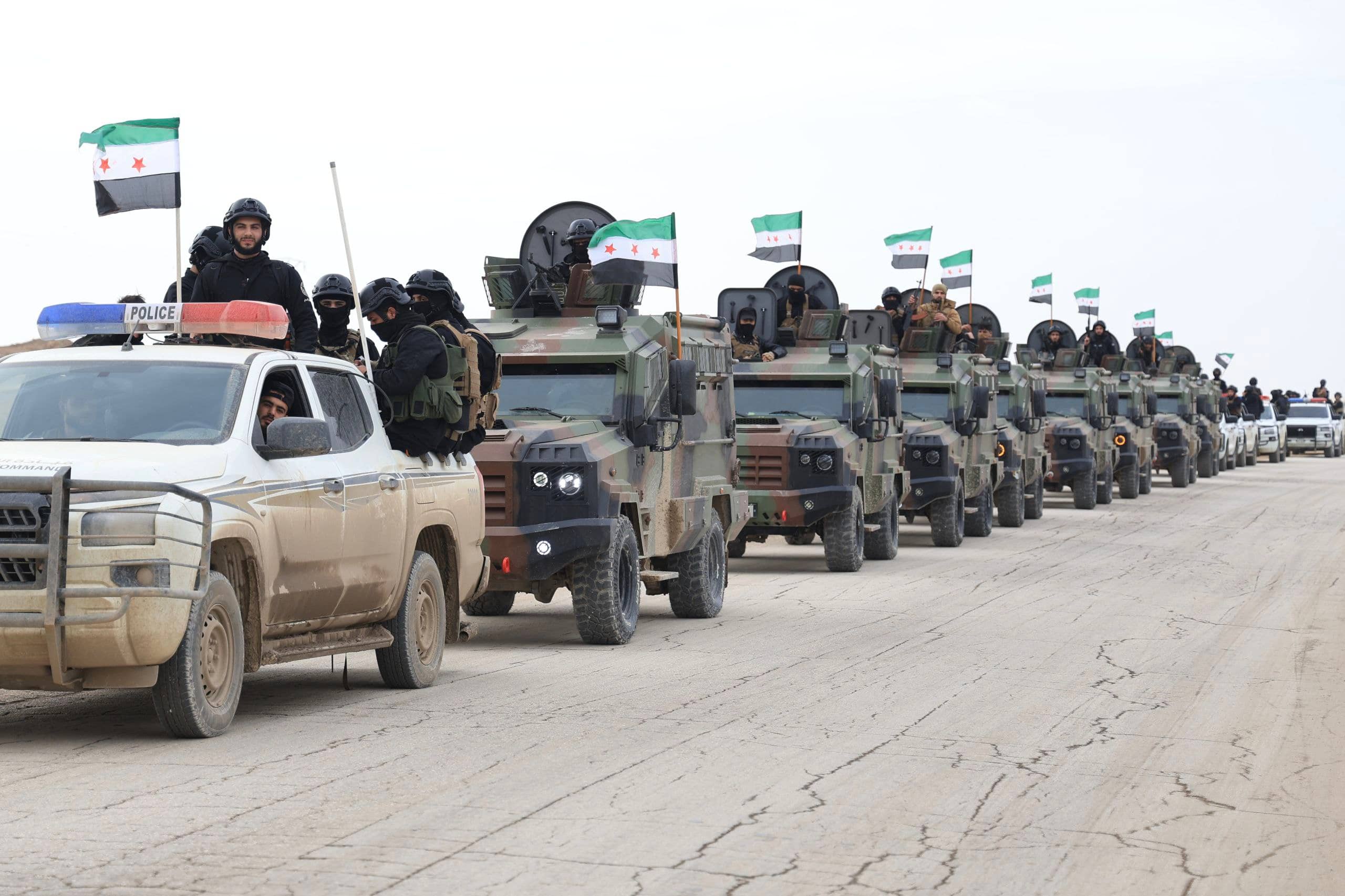 سانا: رتل من قوى الأمن الداخلي السوري يدخل مدينة القامشلي تنفيذاً للاتفاق مع "قسد"