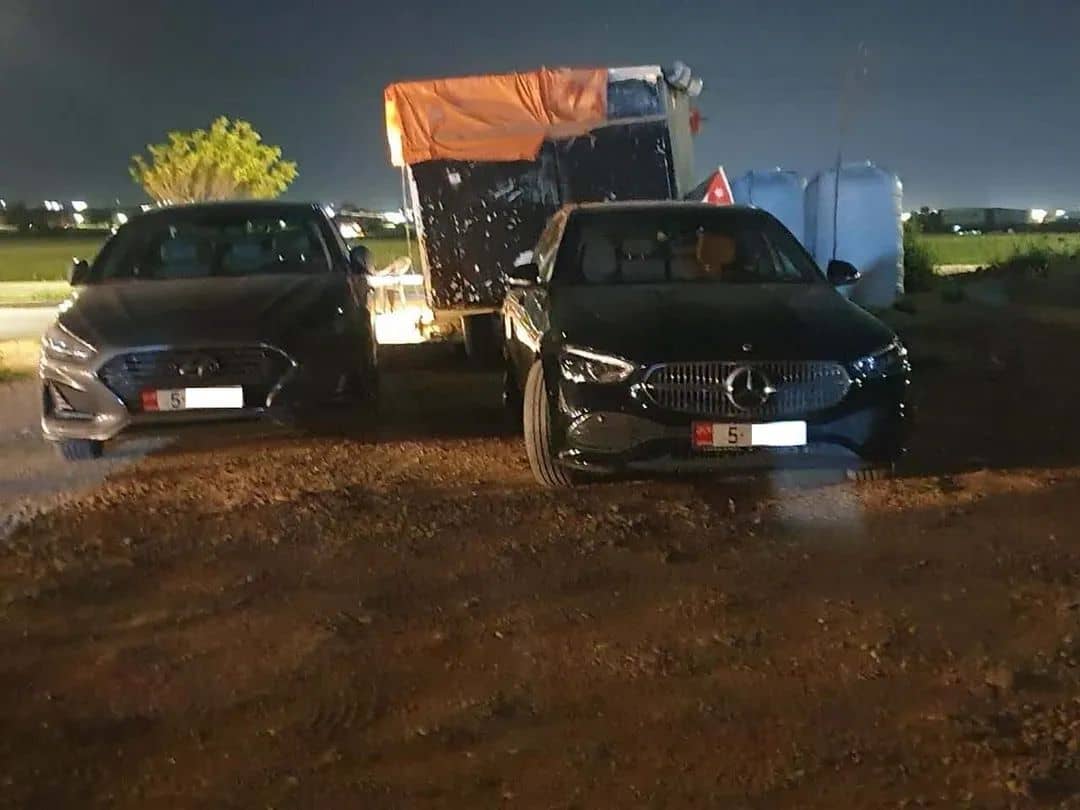 مصادر حكومية لـ"الدار": نرصد المركبات الحكومية المخالفة لبلاغ رئيس الوزراء