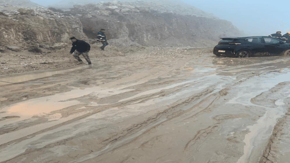 تأخير دوام الدوائر الحكومية والمؤسسات العامة كافه في الكرك الثلاثاء