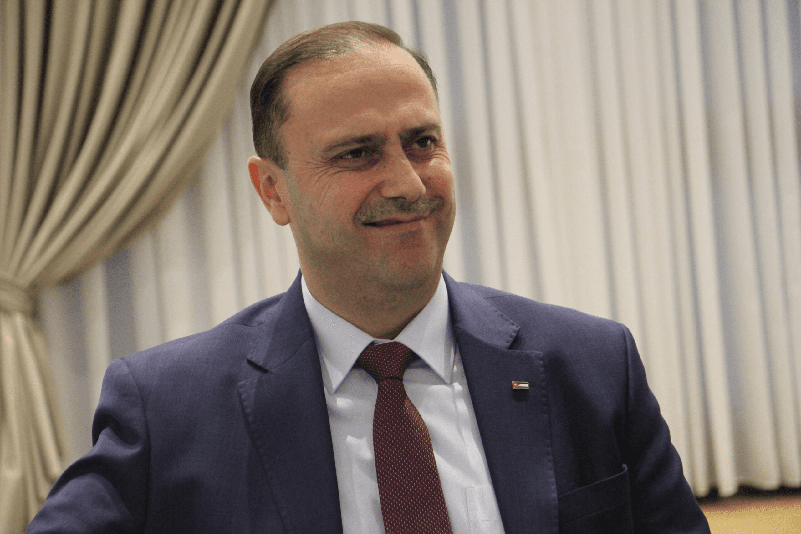 المومني: الأدوات الرقمية والمؤثرون ليسوا بديلاً عن الإعلام كـ "سلطة رابعة"