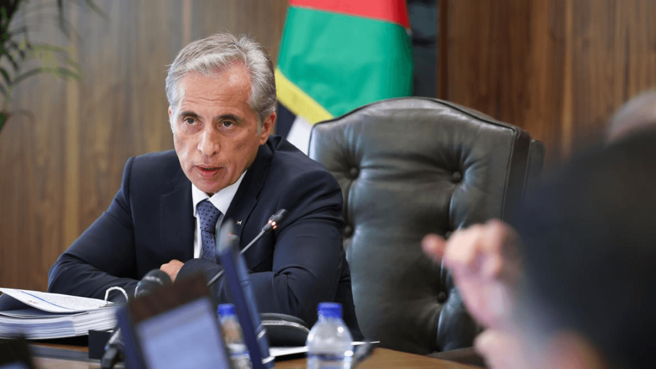 حسّان ينعى رئيس الوزراء الأسبق علي أبو الراغب بمزيد من الحزن والأسى