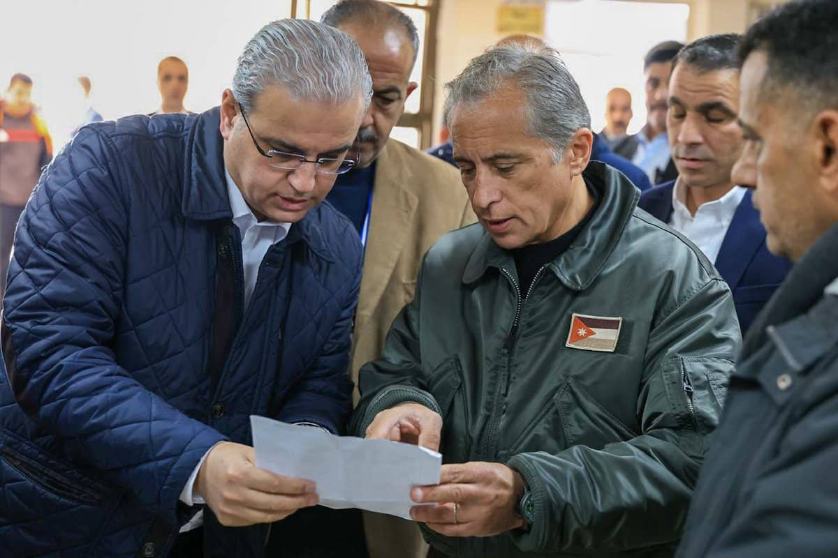رئيس الوزراء يوجه بالإسراع في طرح عطاء مبنى جديد لمستشفى المفرق الحكومي قبل نهاية الشهر