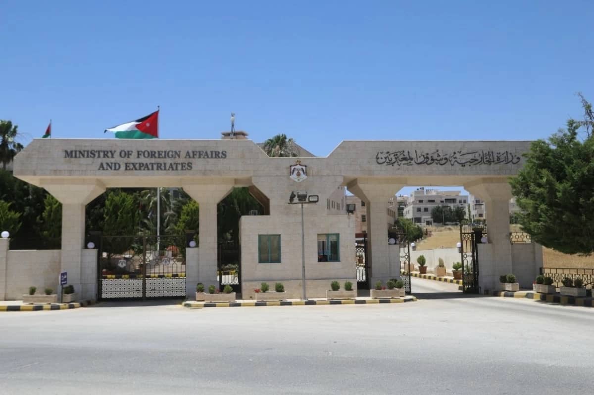 الأردن يرحب بقرار وقف إطلاق النار واتفاقية "الاندماج الكامل" بين الرئاسة السورية و"قسد"