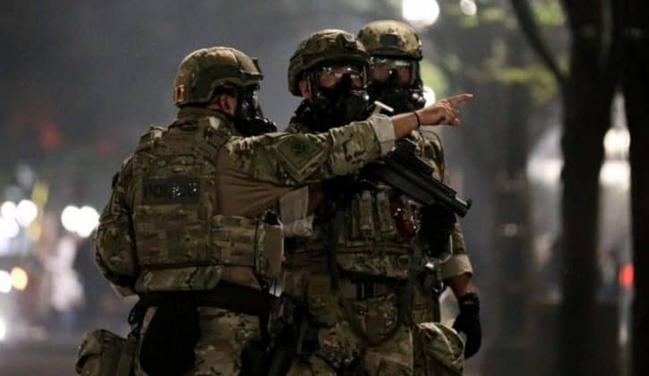 إعلام أمريكي: مقتل شخص في إطلاق نار من ضباط فيدراليين في مينيابوليس بولاية مينيسوتا