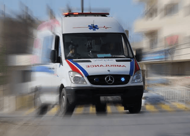وفاة  شخص وإصابة أربعين آخرين َ إثر تدهور حافلة بمحافظة العاصمة