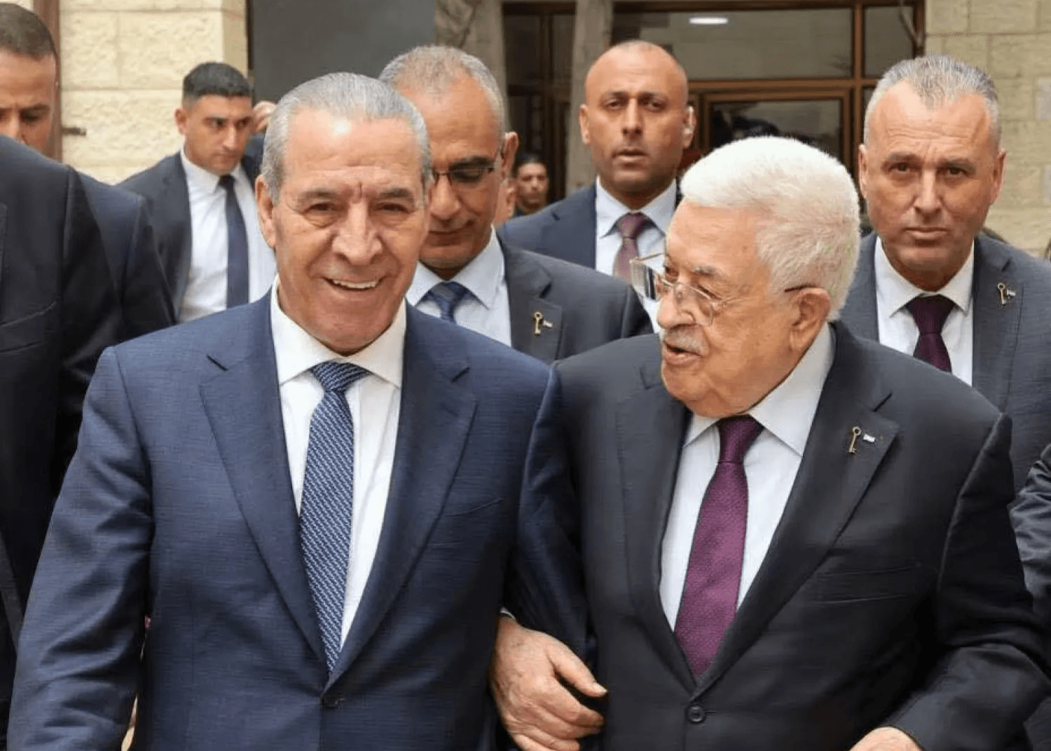 فتح تنتخب حسين الشيخ نائباً لرئيس الحركة