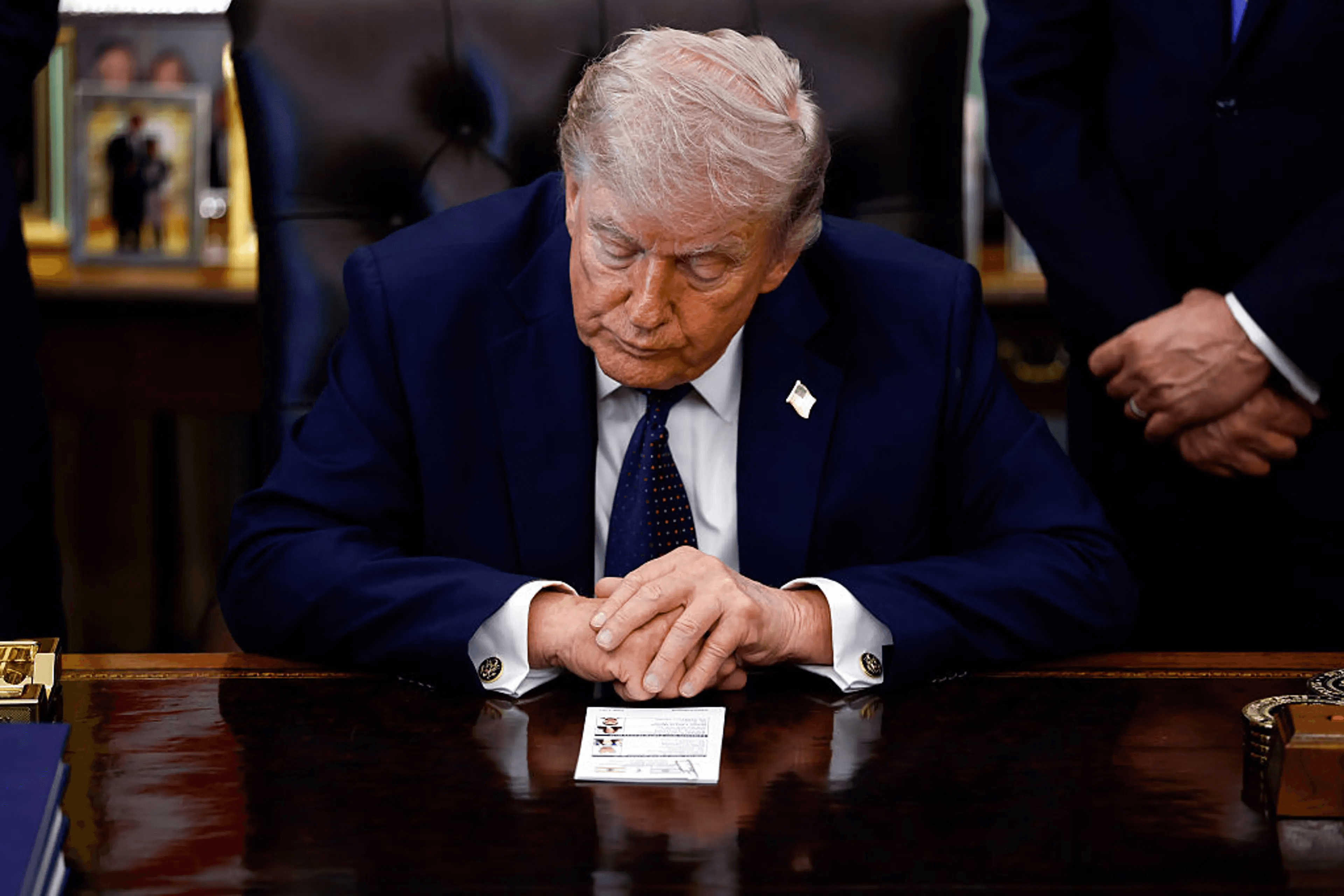 أكسيوس: ترمب يتلقى إحاطة من قادة الجيش الأمريكي حول خيارات جديدة بشأن إيران