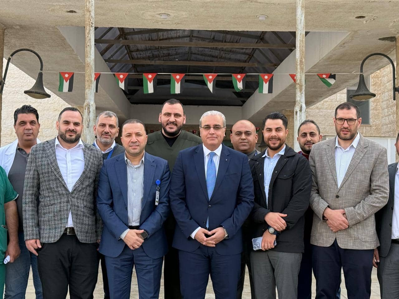 وزير الصحة من مستشفى الرمثا: شكراً لكل يد أمنية أو طبية تحمي البلد