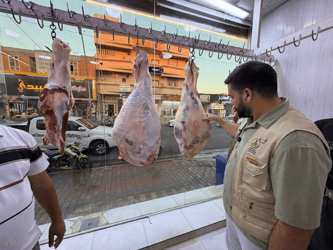 إغلاق 3 محال وإتلاف 30 كيلوغرامًا من اللحوم في الرمادي العراقية