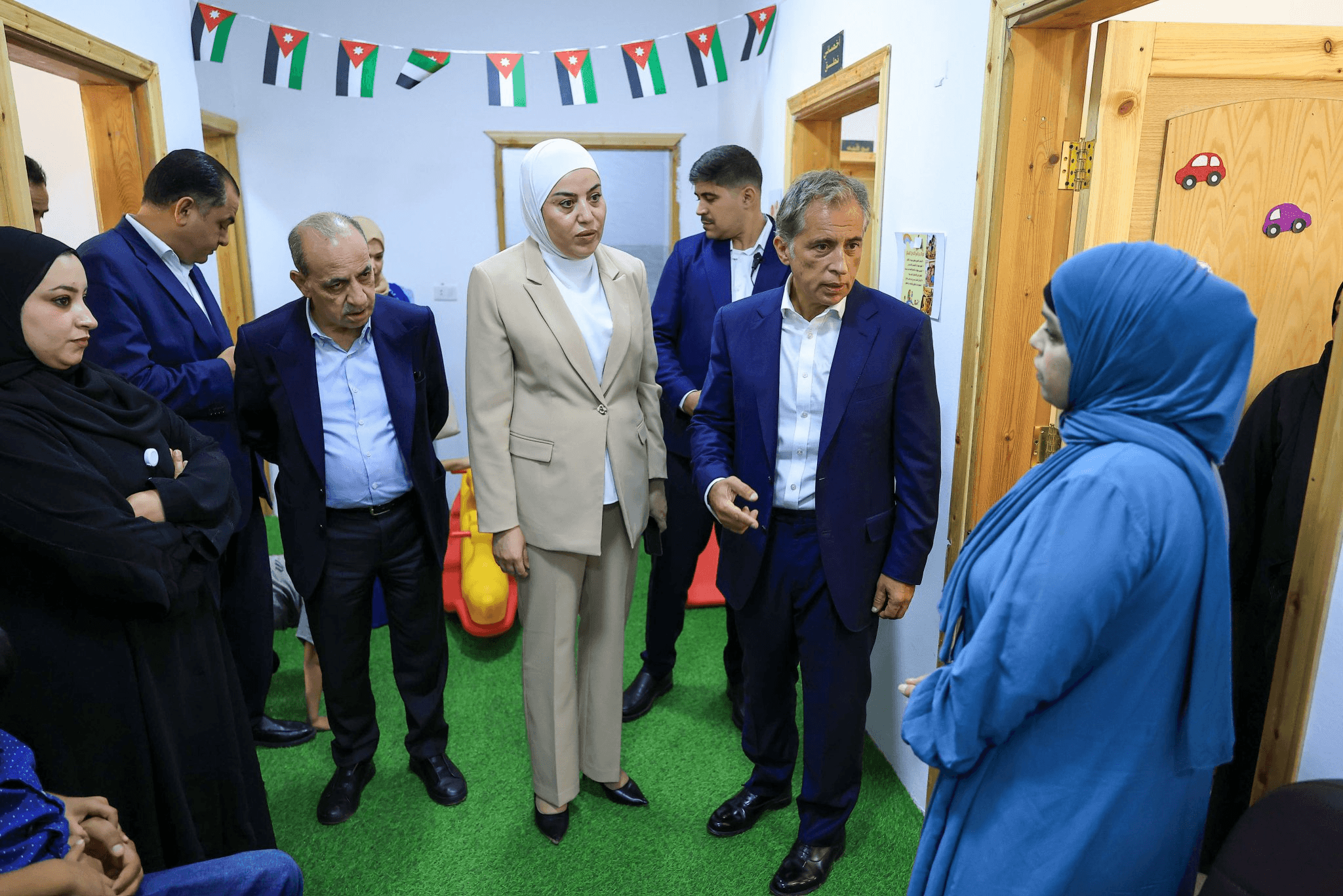 حسان يتفقد وحدة التدخل المبكر لذوي الإعاقة بحوشا