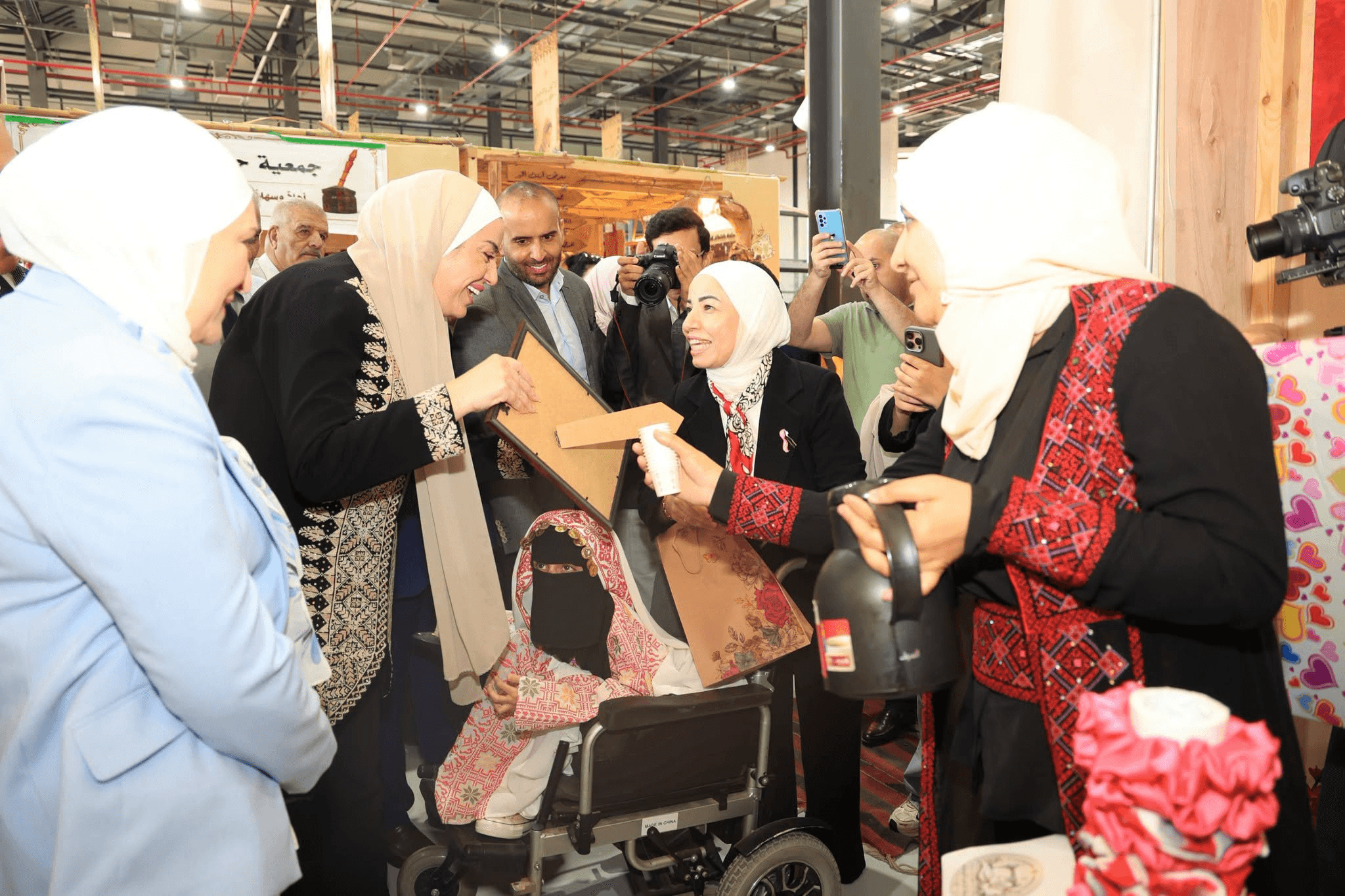 التنمية الاجتماعية: الدعم المباشر لا يكفي.. هدفنا شراكات وأسواق تحول مشاريع الأسر لمنتجة