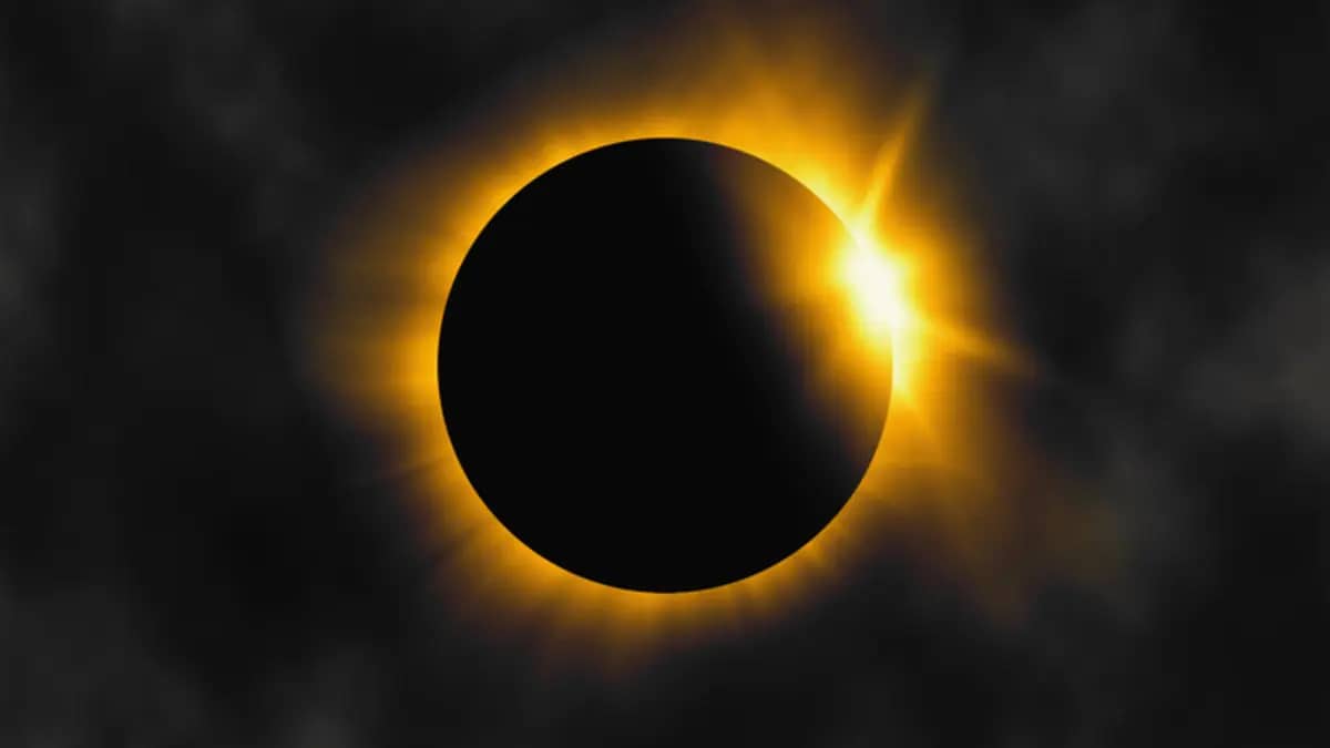 علماء يحذرون من "ظواهر غير متوقعة" على سطح الشمس في الأيام المقبلة