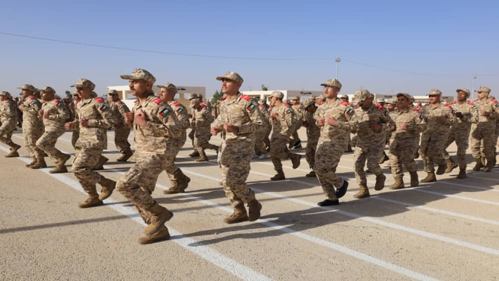 الجيش يدعو مكلفين من مواليد 2007 "الدفعة الثانية" لمراجعة منصة خدمة العلم