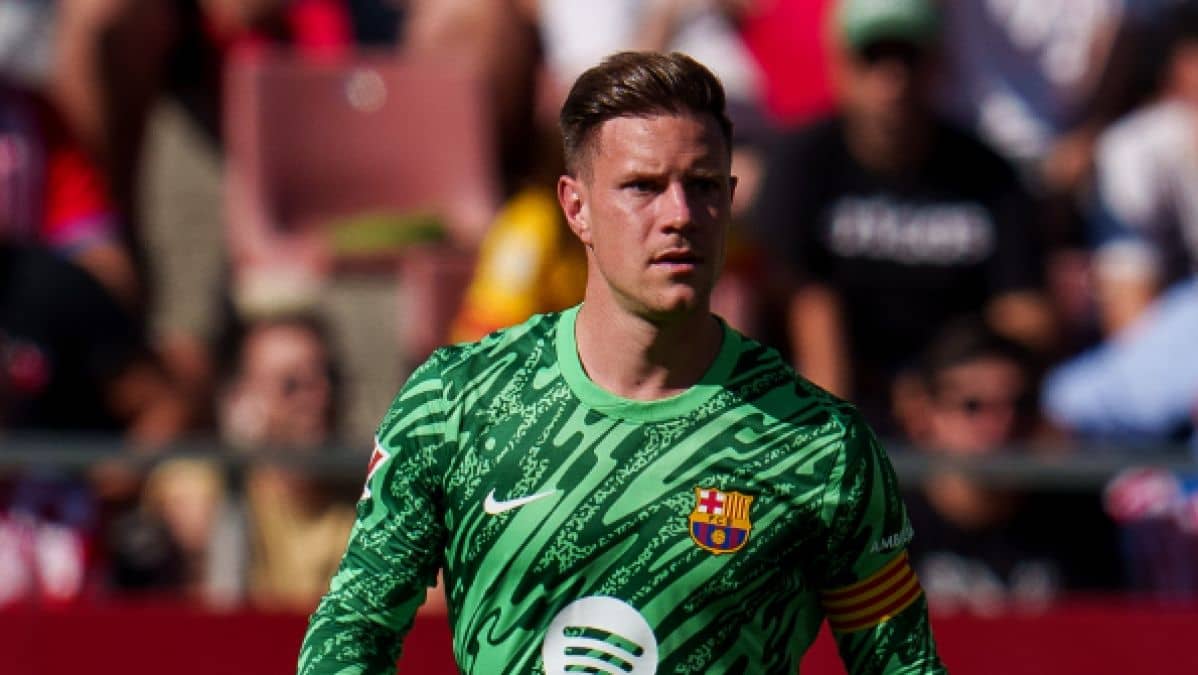 رسميًا.. تير شتيجن يرحل إلى جيرونا بالدموع