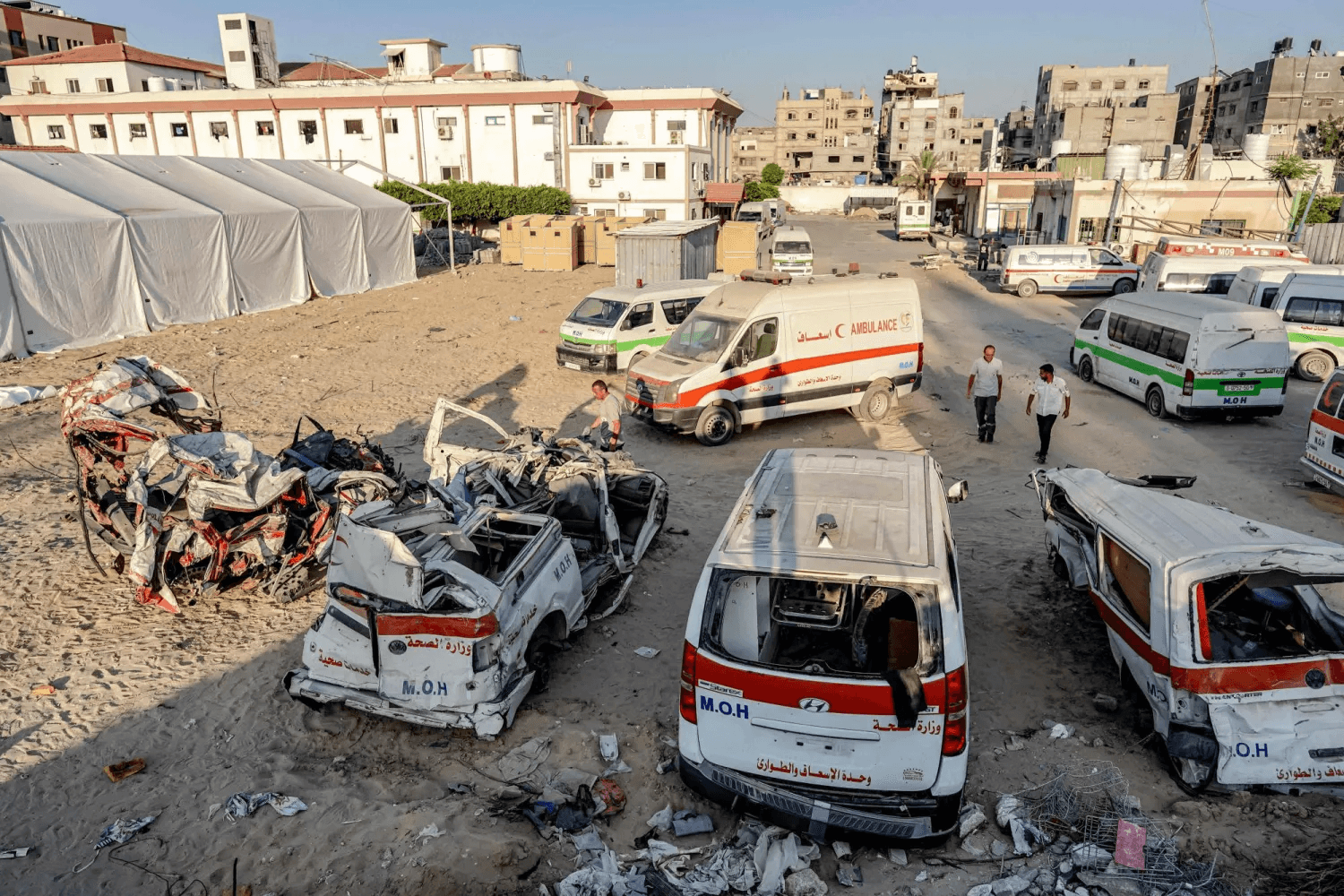 صحة غزة: الاحتلال يعتقل 7 من طواقم الإسعاف التابعة للهلال الأحمر في القطاع
