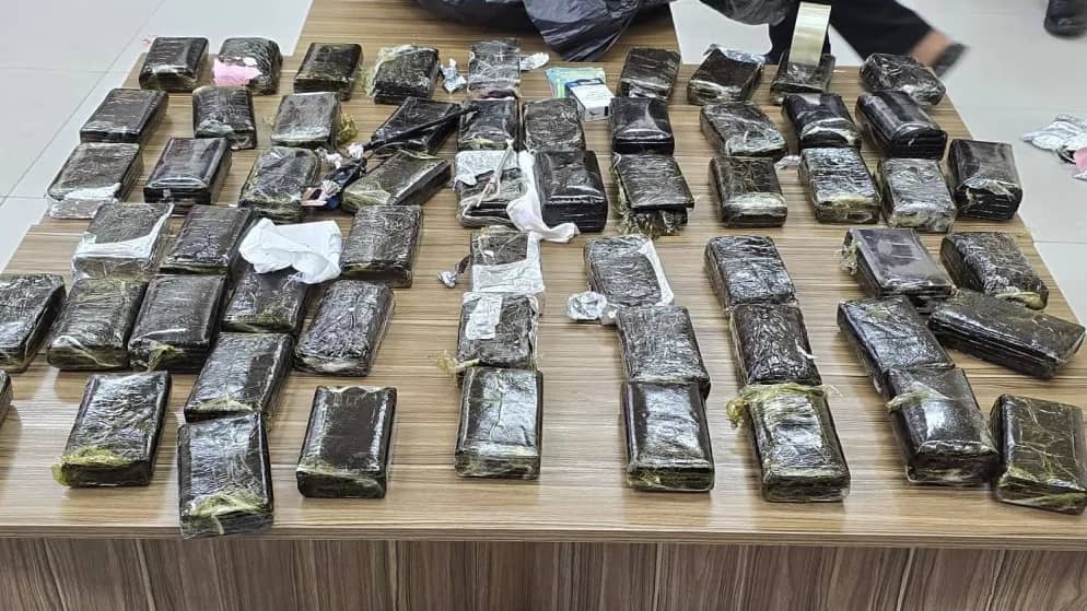 الجمارك تحبط تهريب 296 كف حشيش و6 كيلوغرامات ماريغوانا