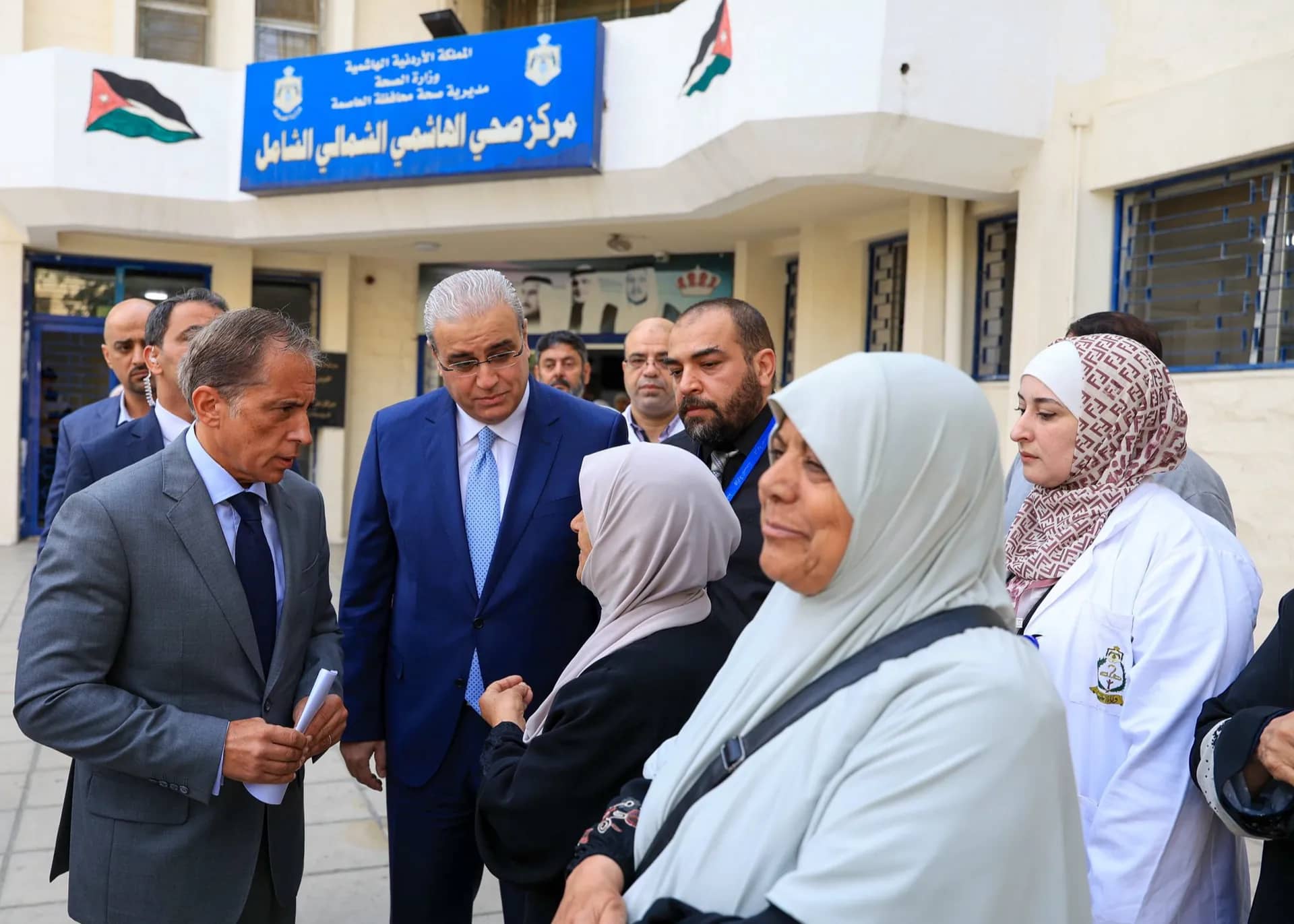 حسّان يوجّه بتحديث أجهزة مركز صحي الهاشمي الشمالي