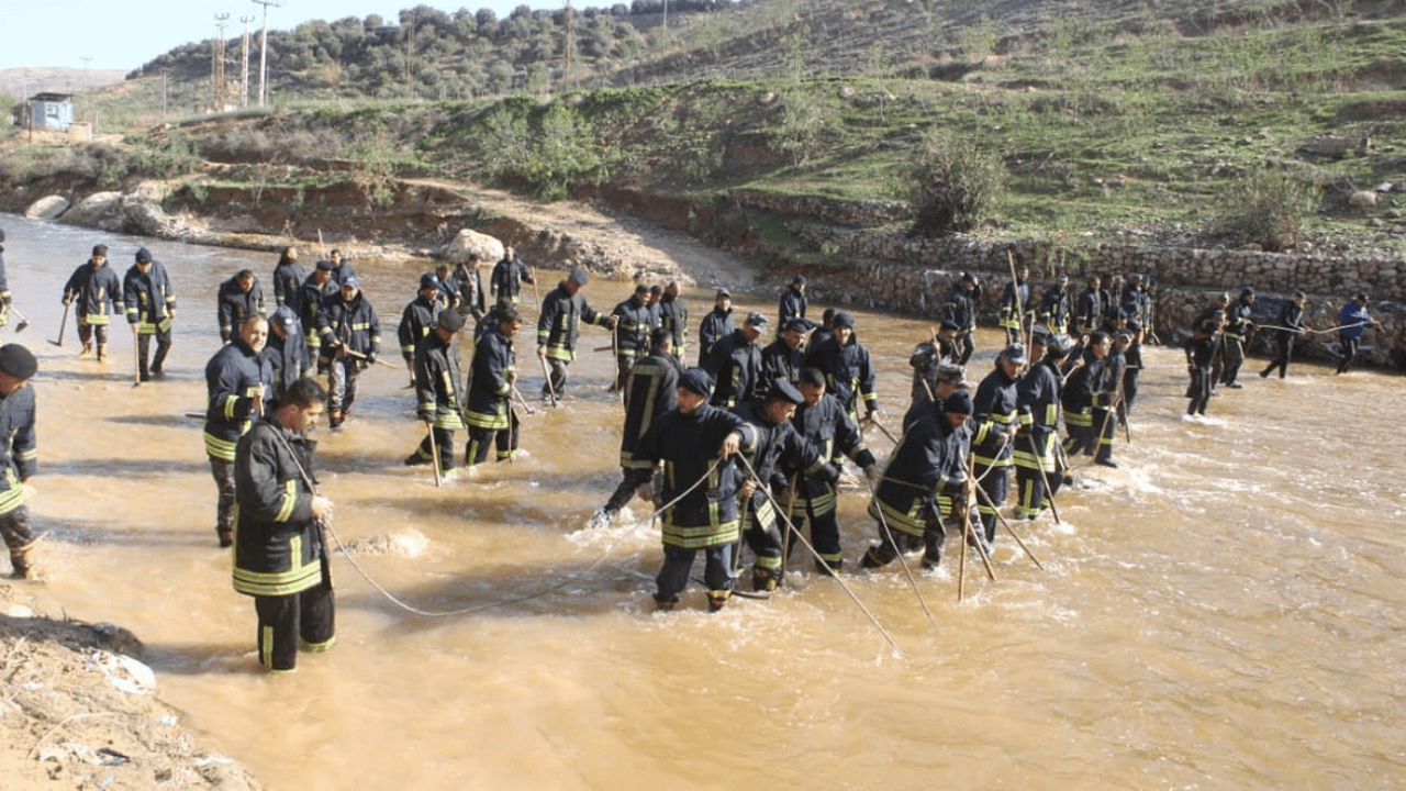 بلاغ بسقوط شخص في سيل الزرقاء