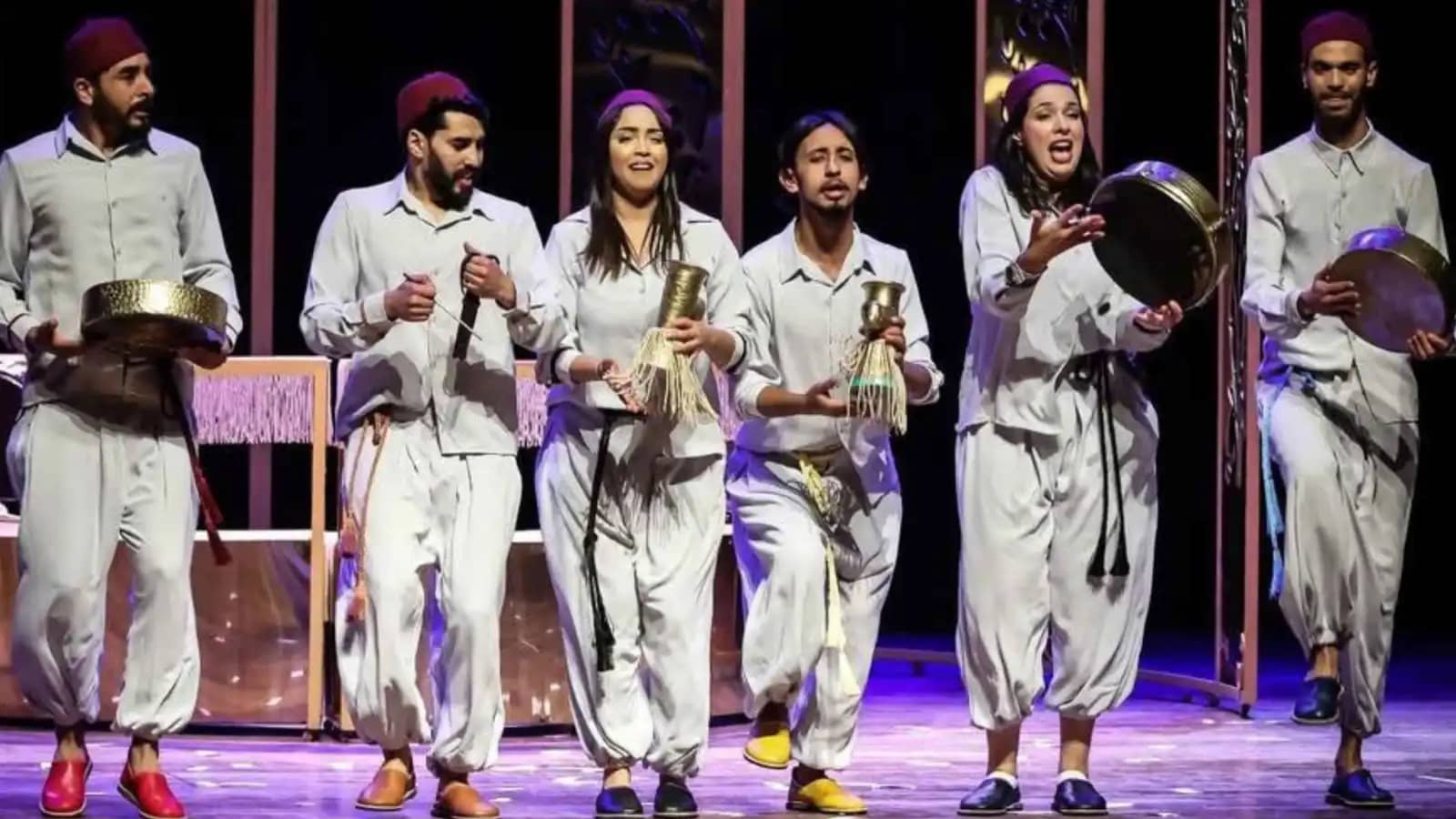 كوميديا "الحيحة" المغربية تستلهم التراث الغنائي