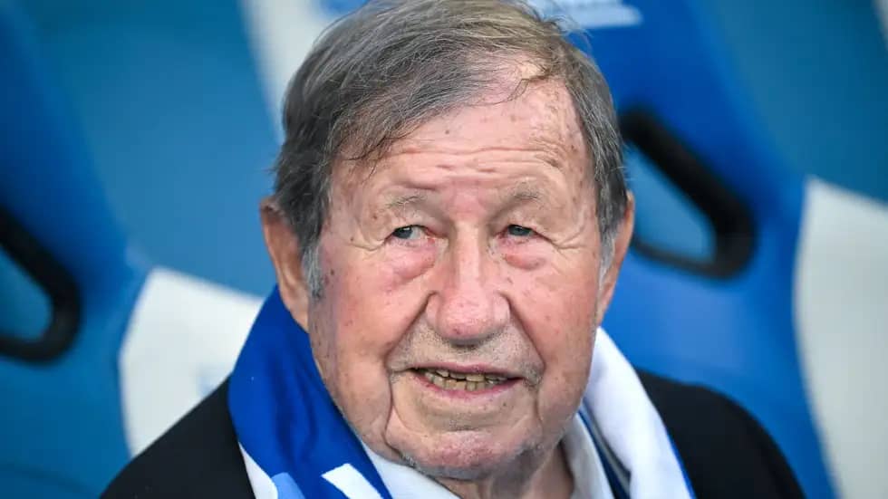 مدرب فرنسي: النساء خلقن للإنجاب وليس للعب كرة القدم انتقد كرة القدم للسيد