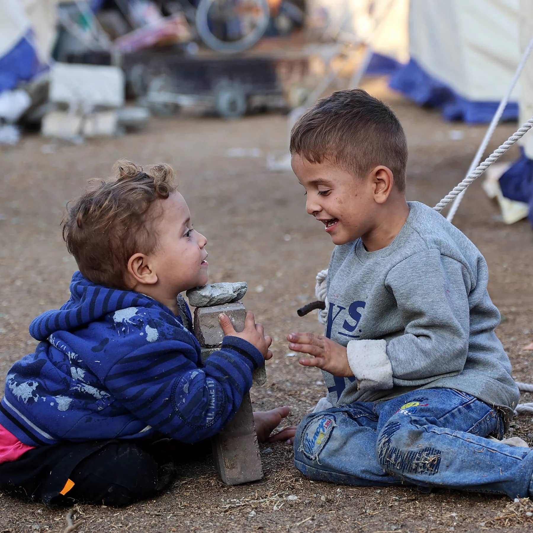 رسالة من أطفال غزة: "نموت وتحيا غزة"