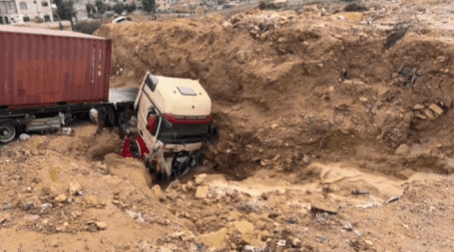 النائب المصري: السيول تكشف ضعف جاهزية البلديات وغياب خطط الطوارئ