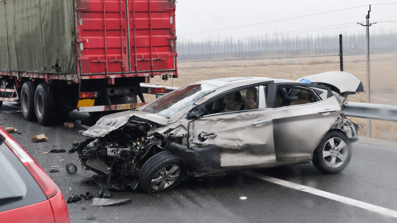 تلاعب وافتعال حوادث.. كيف يسد قانون عقود التأمين الجديد الثغرات والاختلالات؟