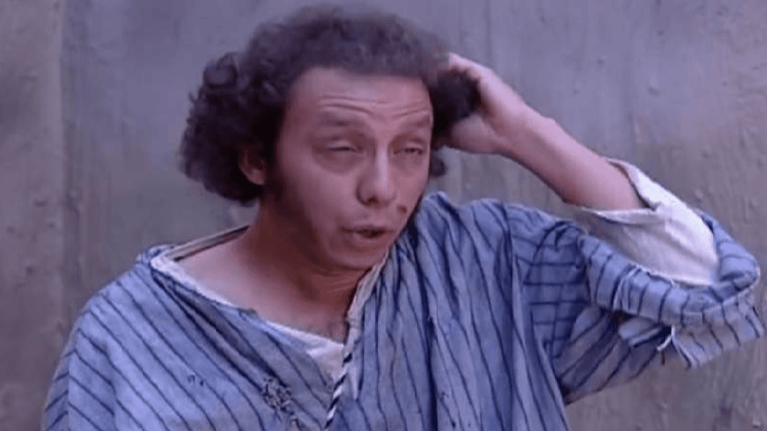 ما سبب توقيف جاسوس باب الحارة؟