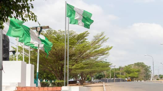 رويترز: خطف 227 طالبا ومعلما على الأقل من مدرسة كاثوليكية بنيجيريا