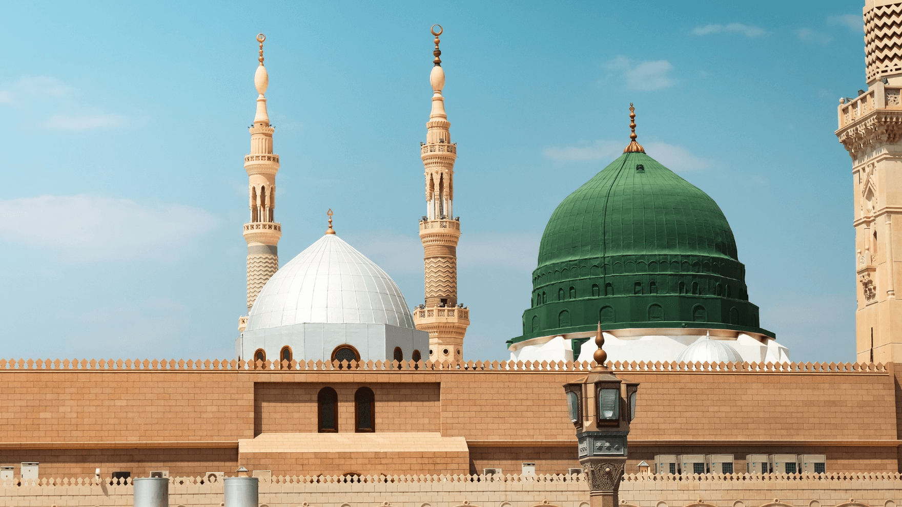 دائرة الإفتاء: وجوب الالتزام بكمال الأدب مع المقام النبوي الشريف