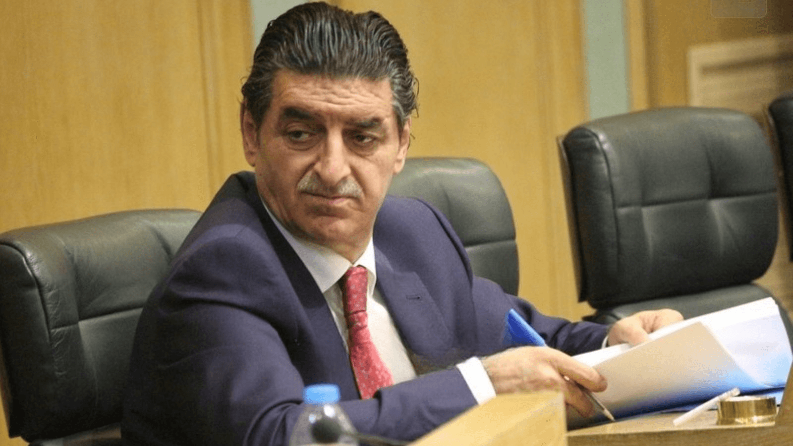النائب الخلايلة يطالب بتعزية أمريكا والرقب يرد: نعزي قتلة الأطفال؟
