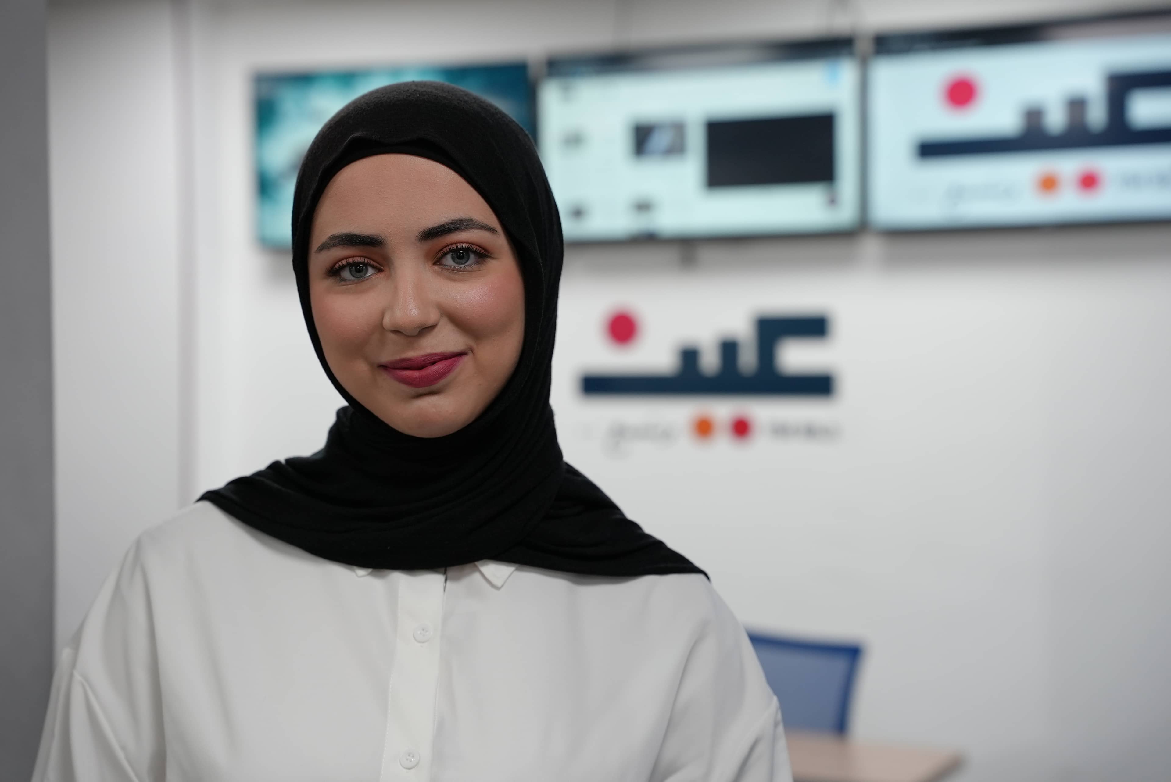 طالبة أردنية تبتكر جهازًا يكشف الربو لدى الأطفال والرضّع بدقة 99 بالمئة