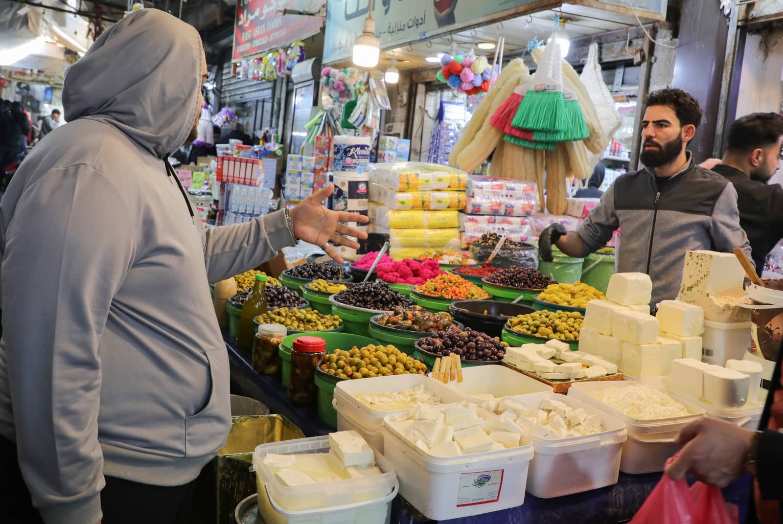 خبير: عدم تفعيل قانون المنافسة صنع "الحيتان" في السوق الأردني