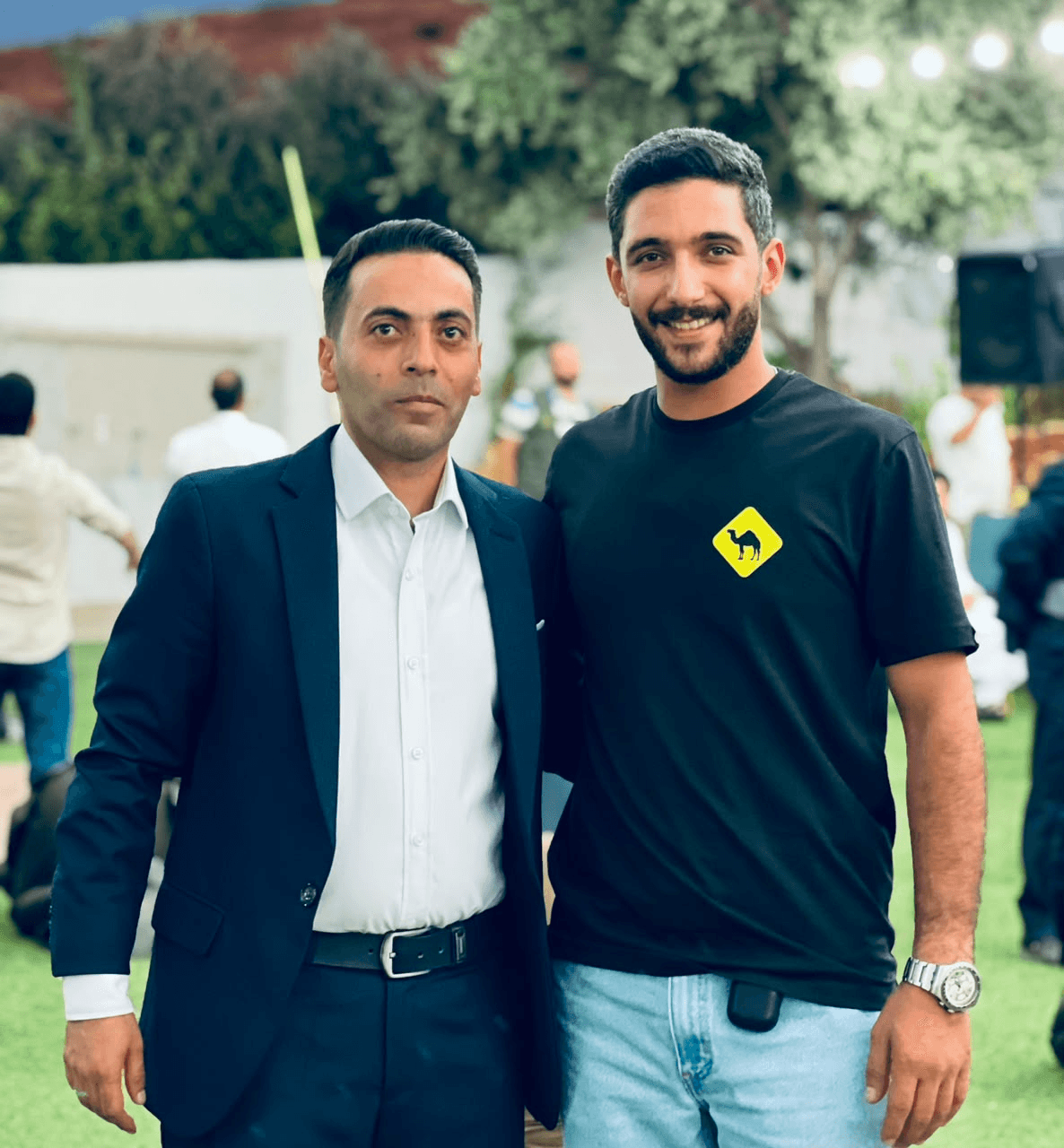 مالك العبادي يهنئ ابن عمه المهندس حارث العبادي بمناسبة زفافه