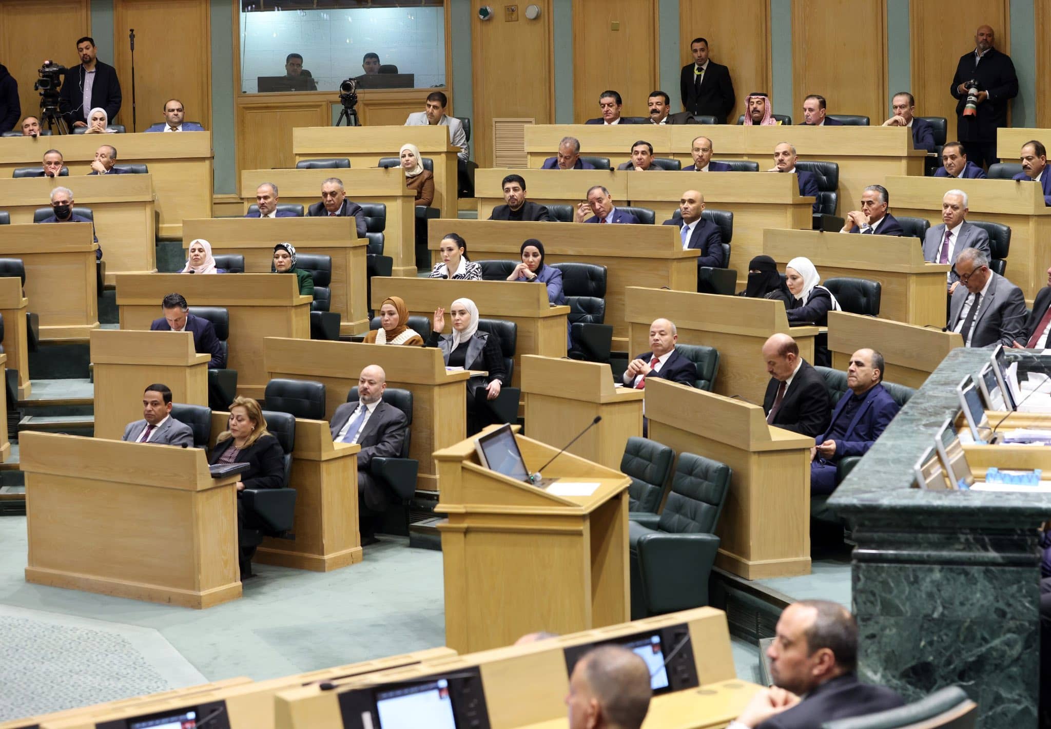 "النواب" يوافق على تحويل معدل "الأحوال" و"السير" و"الملكية العقارية" إلى لجانه المختصة