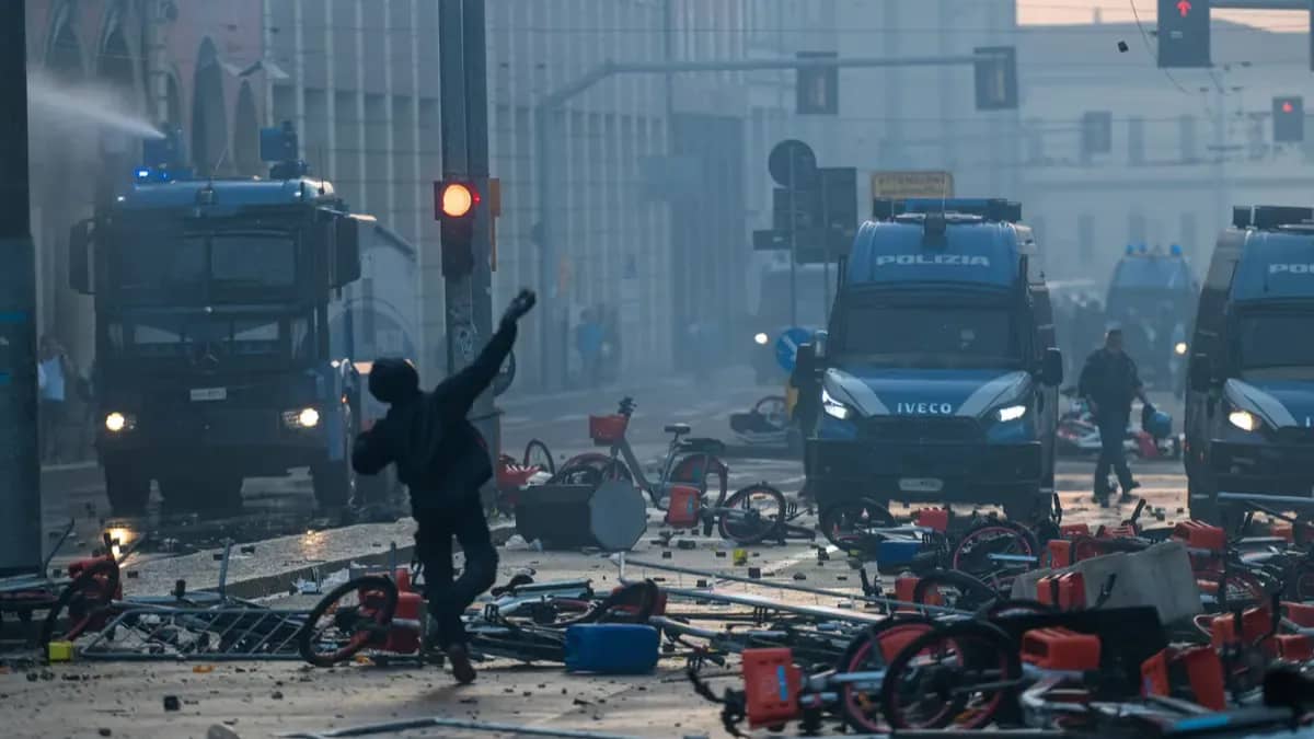 إيطاليا تشتعل.. أعمال شغب ونهب في ميلانو واعتقال نحو 200 شخص