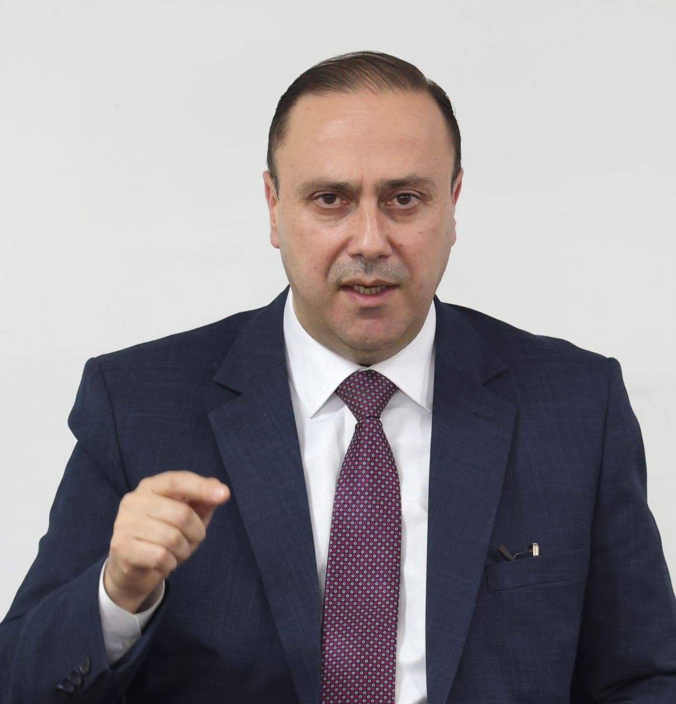 الحكومة تطمئن الأردنيين بوفرة المخزون الاستراتيجي وتؤكد تكثيف الرقابة لضبط الأسواق ومنع الاحتكار