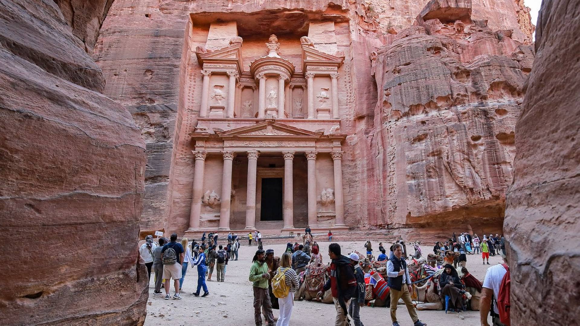 "السياحة": البترا تتصدر الوجهات السياحية في مطلع 2026 وسط أداء قوي للقطاع السياحي الأردني
