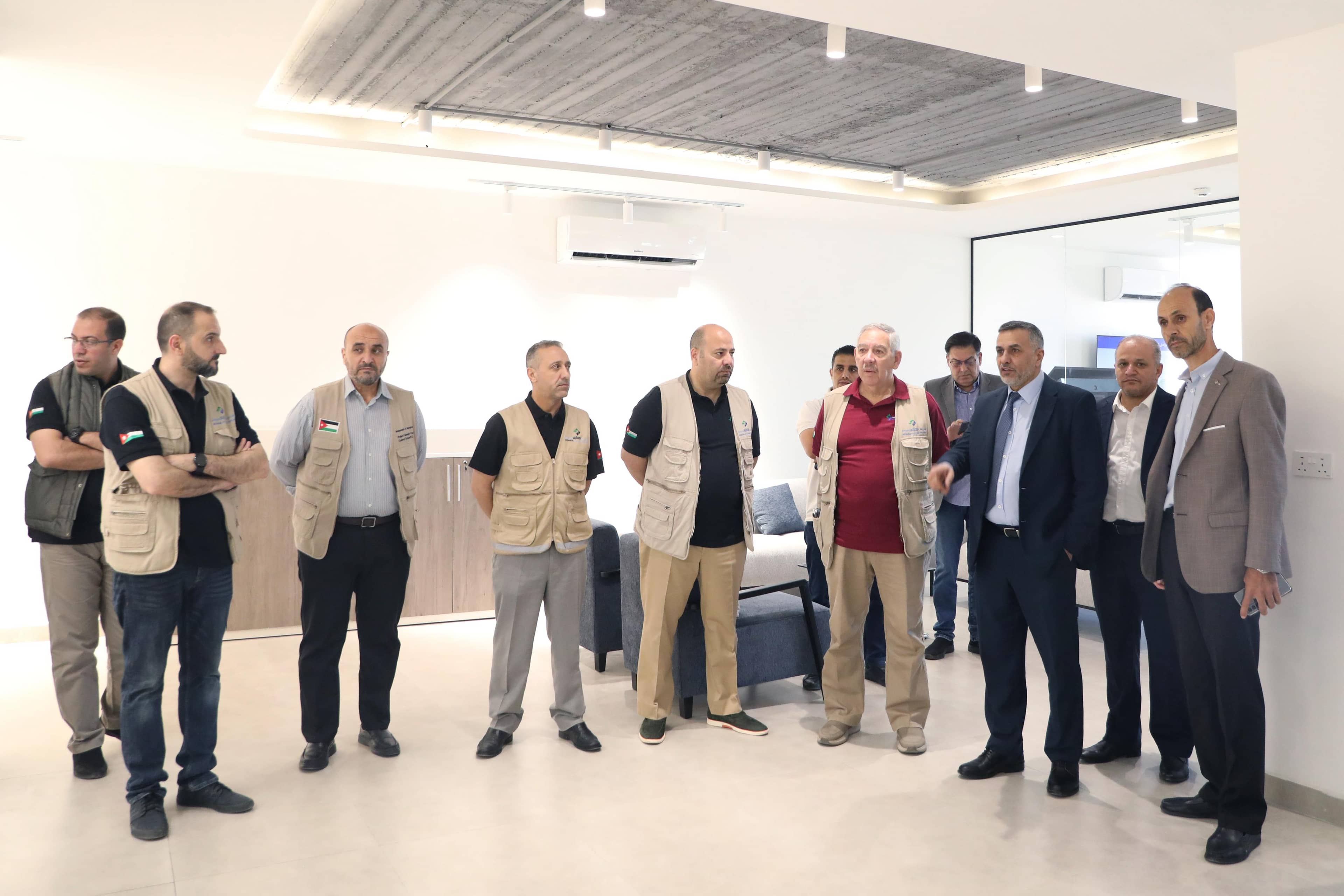 المجالي يزور" مقطع آيله للحلول الرقمية "