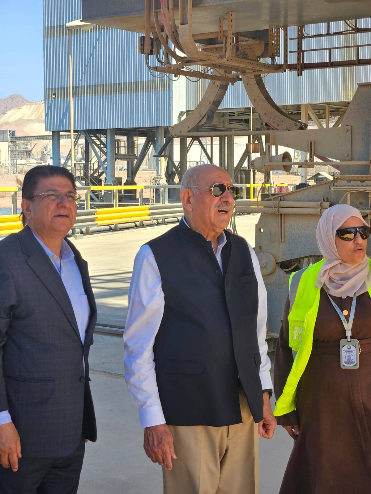 الذنيبات: توجه لإنشاء ميناء عائم لتصدير الفوسفات