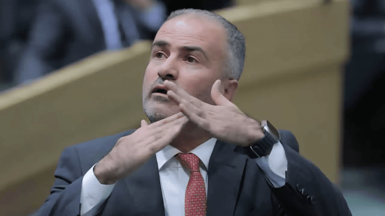النائب فريحات: 70% من سيارات الأردن ممولة بقروض