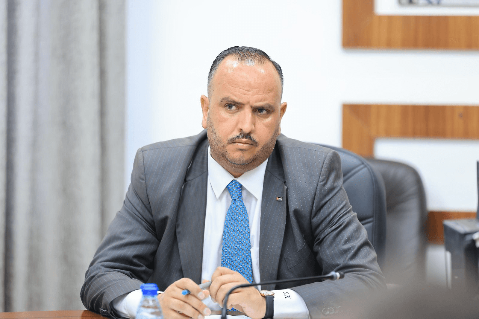 لماذا على النواب تعديل نظامهم الداخلي؟