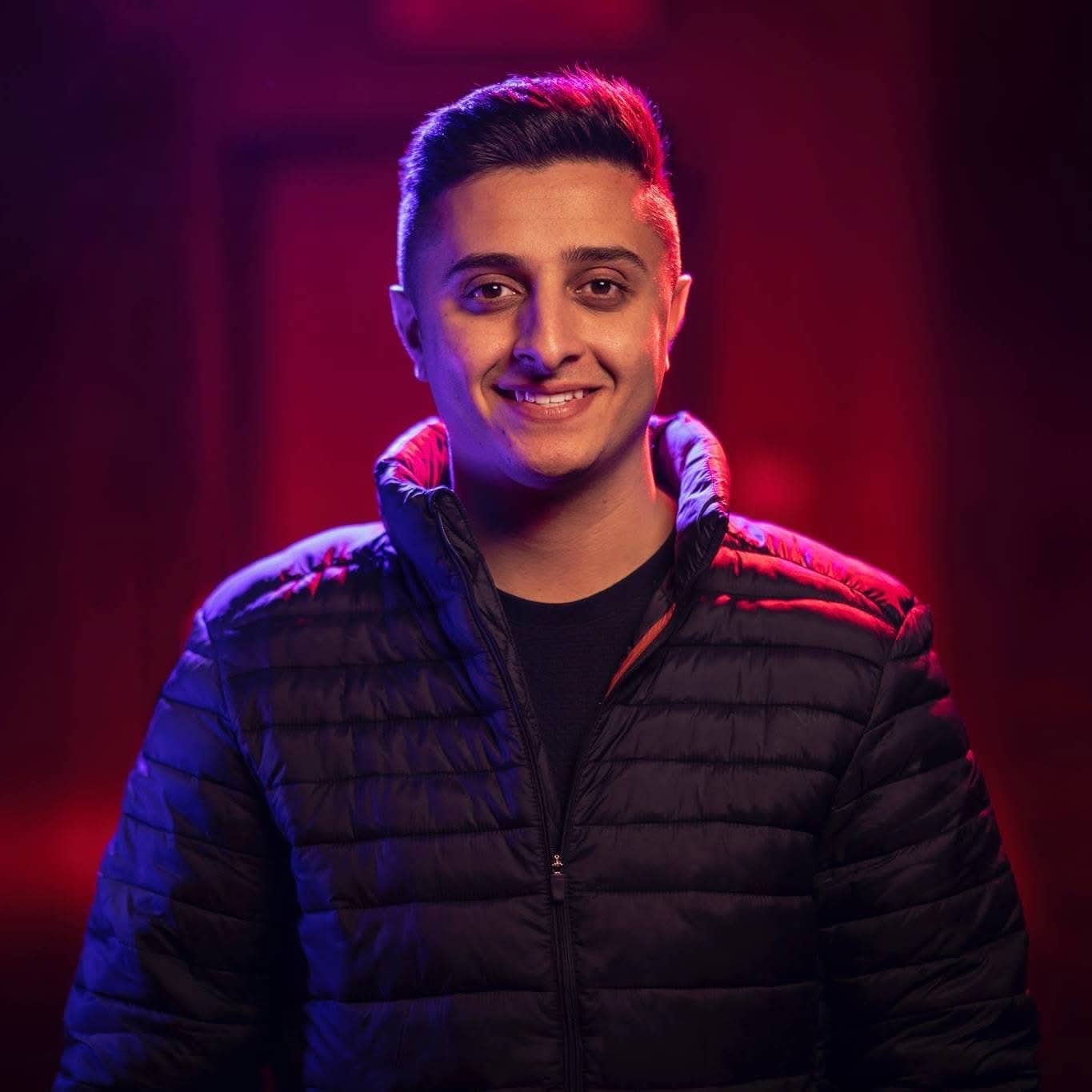 تفاعل كبير مع فوز يزن النوباني بجائزة أفضل ممثل أردني