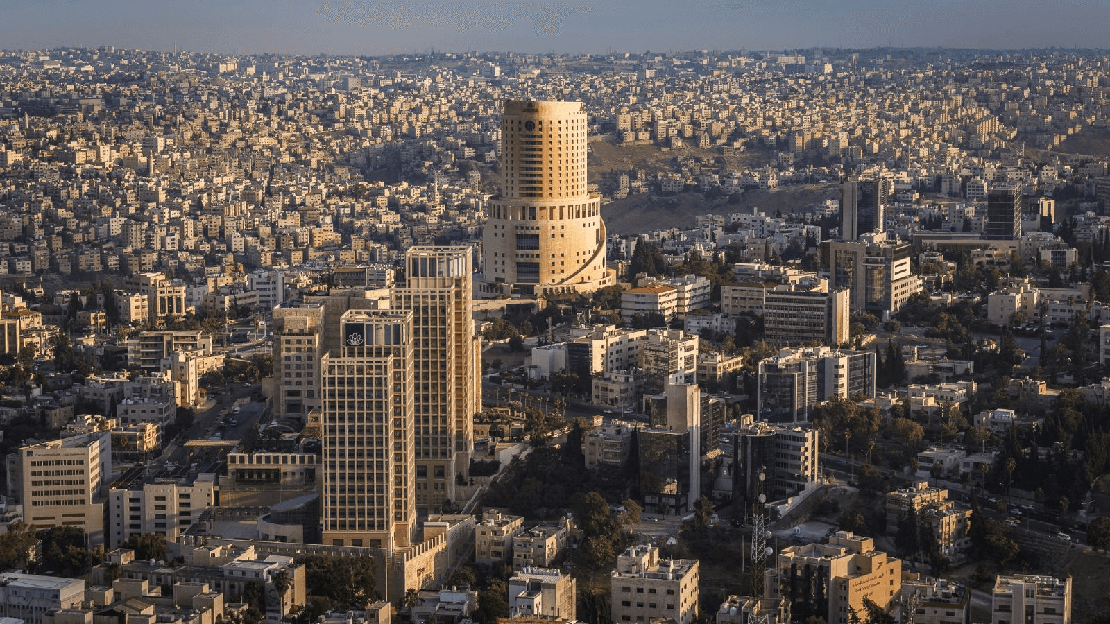 العراقيون يتصدرون قيمة تملك غير الأردنيين للعقارات بـ63.1 مليون دينار