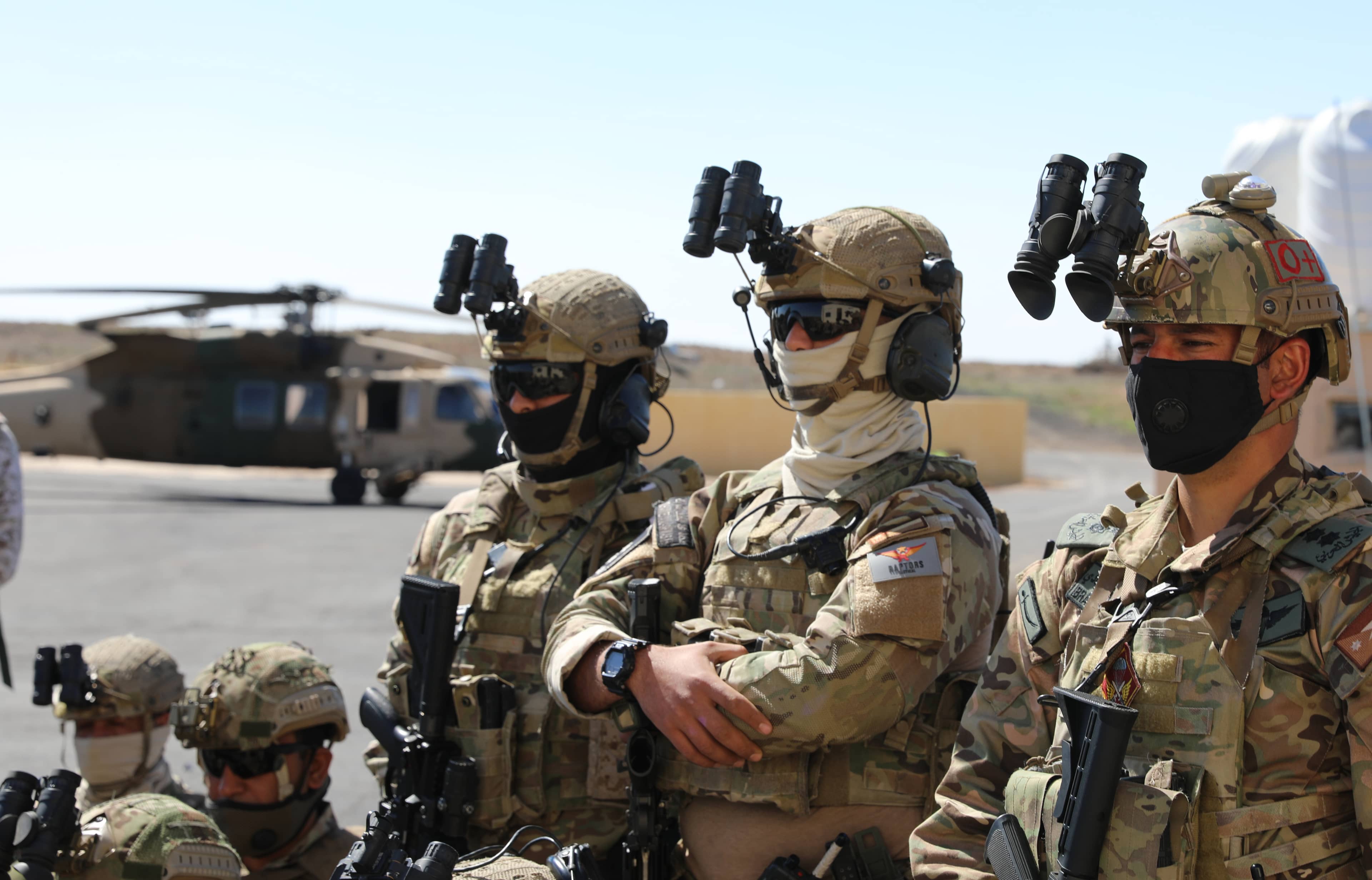 الجيش: القبض على 4 أشخاص حاولوا اجتياز الحدود بطريقة غير مشروعة